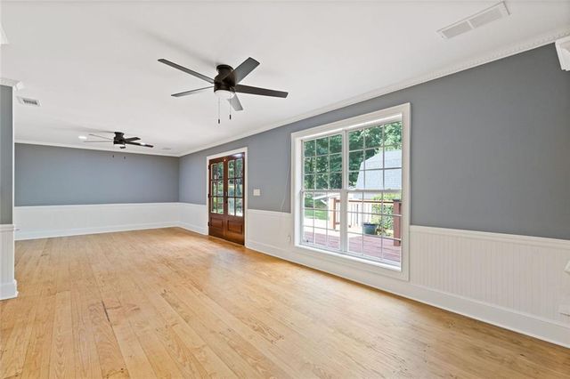 335 Level Creek Road, Sugar Hill, GA 30518
