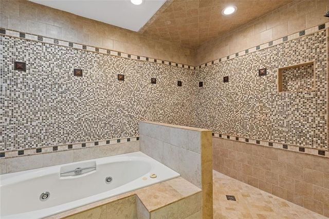 335 Level Creek Road, Sugar Hill, GA 30518
