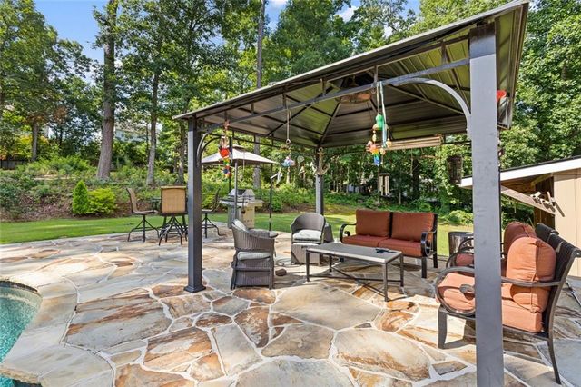335 Level Creek Road, Sugar Hill, GA 30518