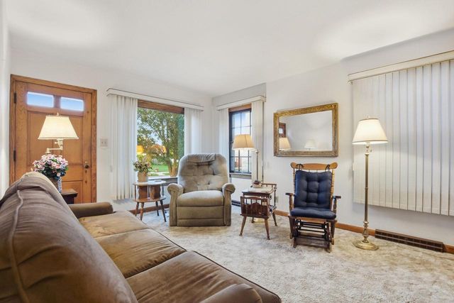 3811 E Pulaski AVENUE, Cudahy, WI 53110