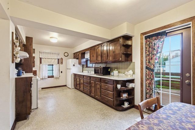 3811 E Pulaski AVENUE, Cudahy, WI 53110