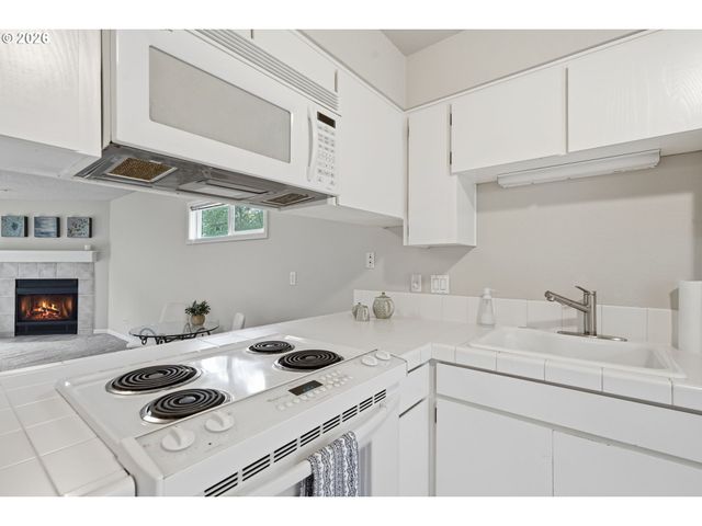 10900 Sw 76TH Pl 29, Portland, OR 97223