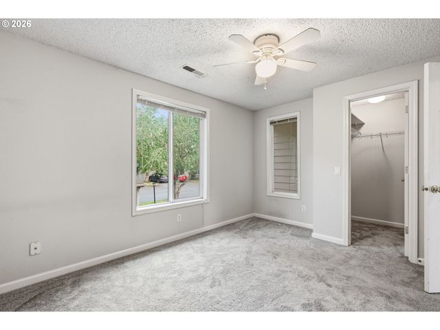 10900 Sw 76TH Pl 29, Portland, OR 97223