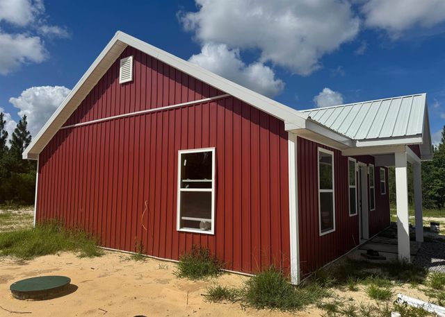 1698 Carriage Dr., Loris, SC 29569