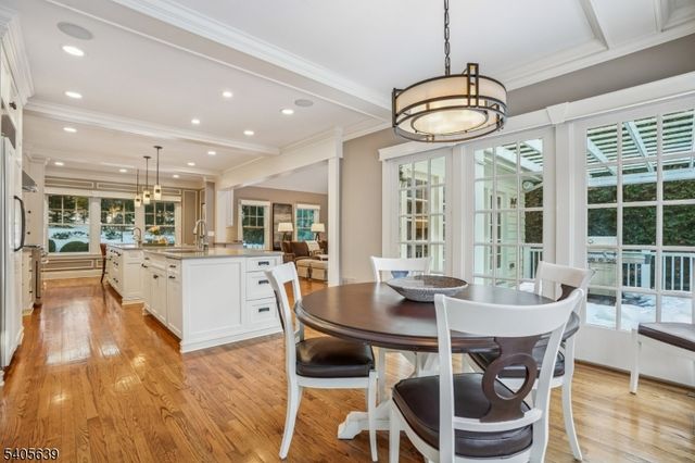 2 Robert Dr, Millburn Twp., NJ 07078