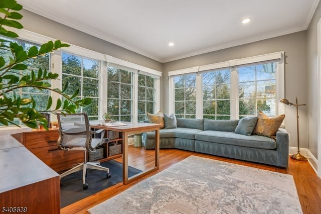 2 Robert Dr, Millburn Twp., NJ 07078