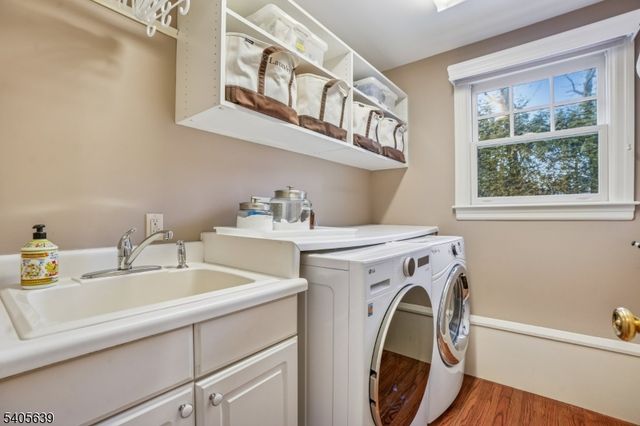 2 Robert Dr, Millburn Twp., NJ 07078