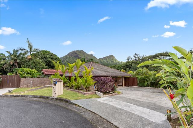 1202 Lola Way, Kailua, HI 96734