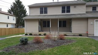 71 1/2 Park Avenue B, Derby, CT 06418