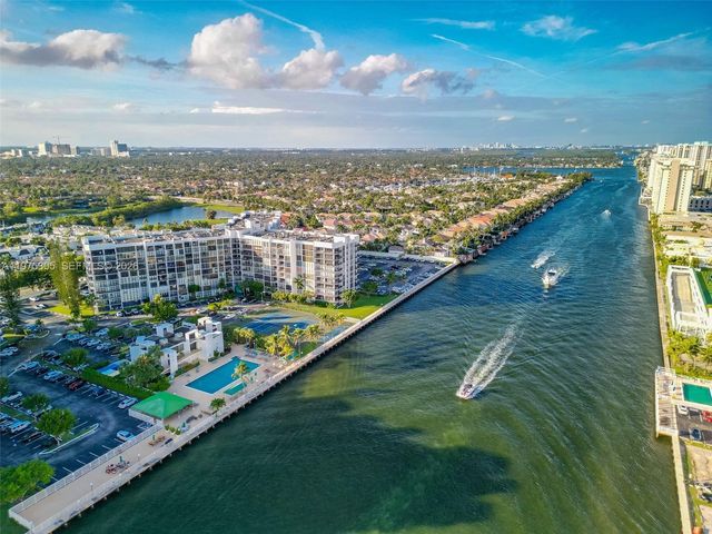 1000 Parkview Dr 1001, Hallandale Beach, FL 33009