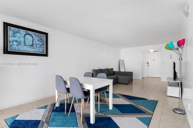 1000 Parkview Dr 1001, Hallandale Beach, FL 33009