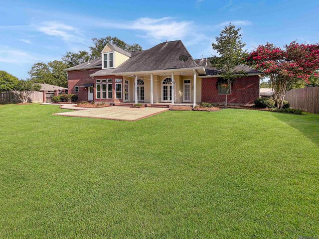 20695 Vermont St, Livingston, LA 70754