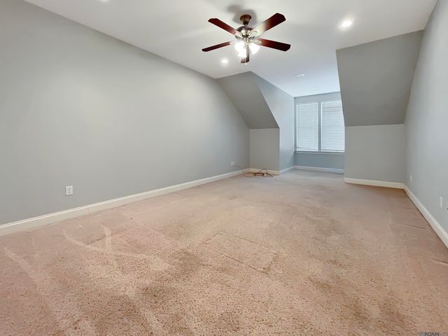 20695 Vermont St, Livingston, LA 70754