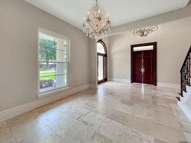 20695 Vermont St, Livingston, LA 70754