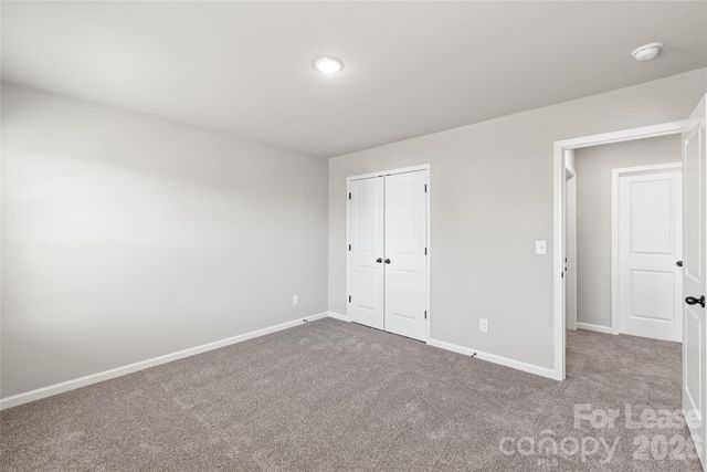 7017 Stoney Wood Lane, Charlotte, NC 28215