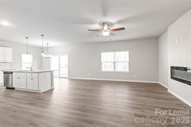 7017 Stoney Wood Lane, Charlotte, NC 28215