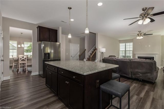 1924 Kippen Drive, Kernersville, NC 27284