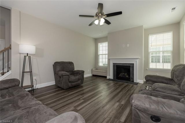 1924 Kippen Drive, Kernersville, NC 27284