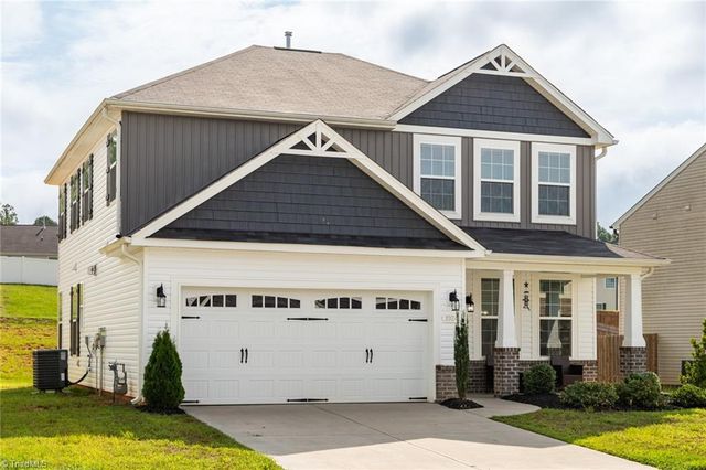 1924 Kippen Drive, Kernersville, NC 27284