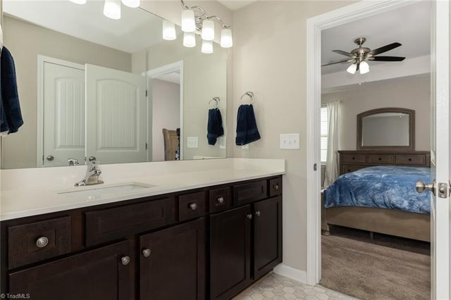 1924 Kippen Drive, Kernersville, NC 27284