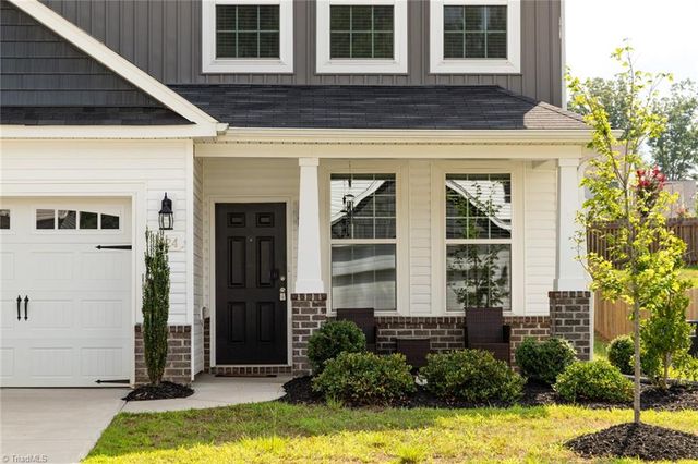 1924 Kippen Drive, Kernersville, NC 27284