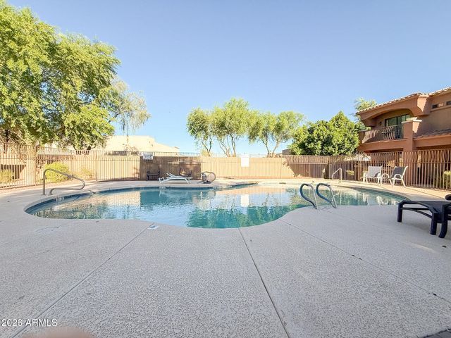 21655 N 36TH Avenue 108, Glendale, AZ 85308