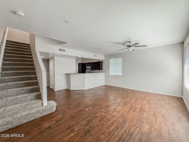 21655 N 36TH Avenue 108, Glendale, AZ 85308