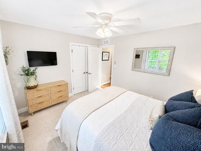 125 FAWN LN, Grasonville, MD 21638