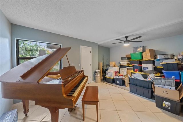 9011 HILOLO LANE, Venice, FL 34293