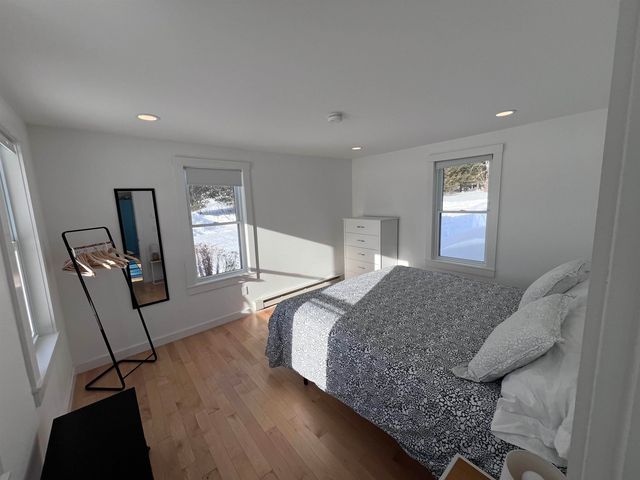 41 Danforth Road, Glover, VT 05839