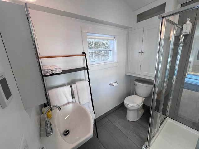 41 Danforth Road, Glover, VT 05839