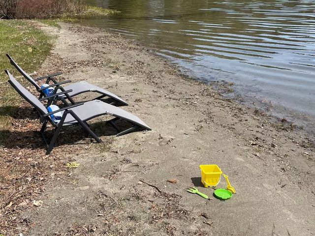 41 Danforth Road, Glover, VT 05839