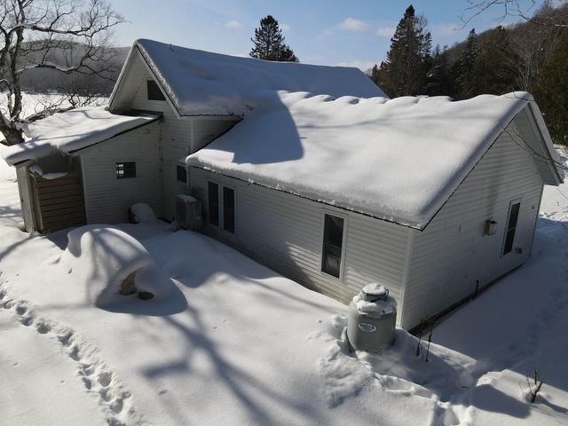 41 Danforth Road, Glover, VT 05839