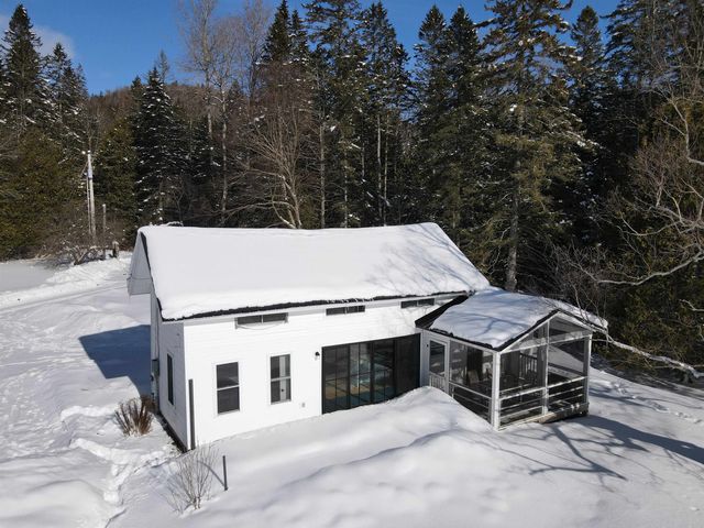 41 Danforth Road, Glover, VT 05839