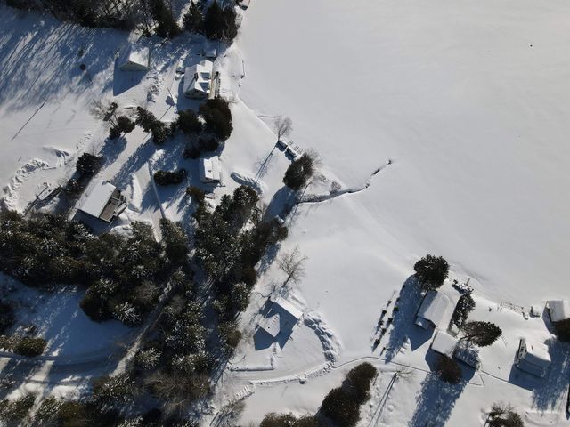 41 Danforth Road, Glover, VT 05839