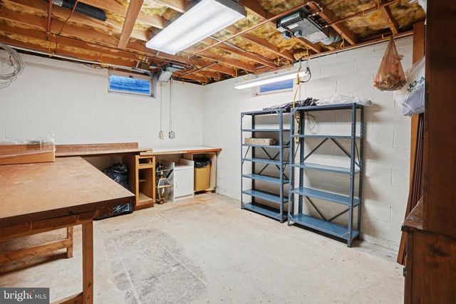 5016 WOODBOX LN, Mechanicsburg, PA 17055