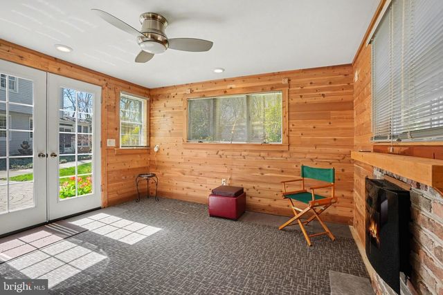 5016 WOODBOX LN, Mechanicsburg, PA 17055
