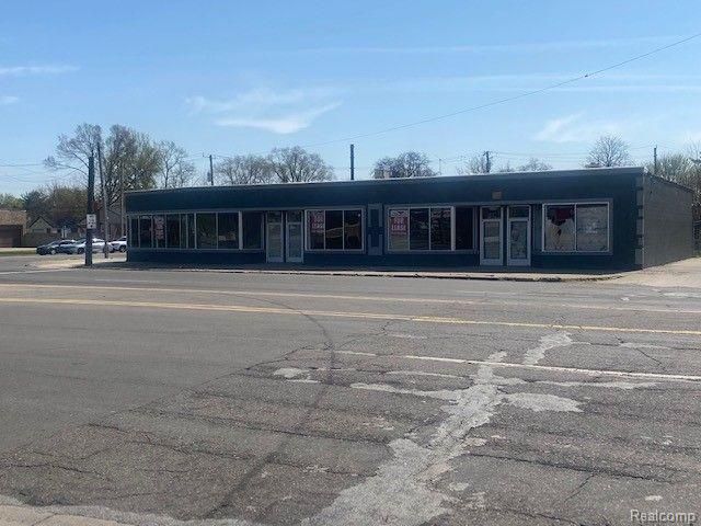 16120 MOROSS Road, Detroit, MI 48205