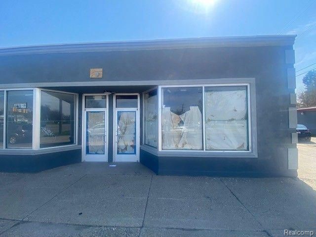 16120 MOROSS Road, Detroit, MI 48205