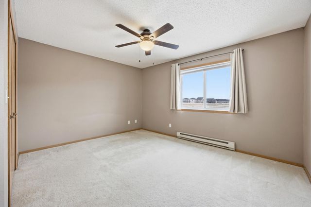 3133 32ND Avenue S, Moorhead, MN 56560