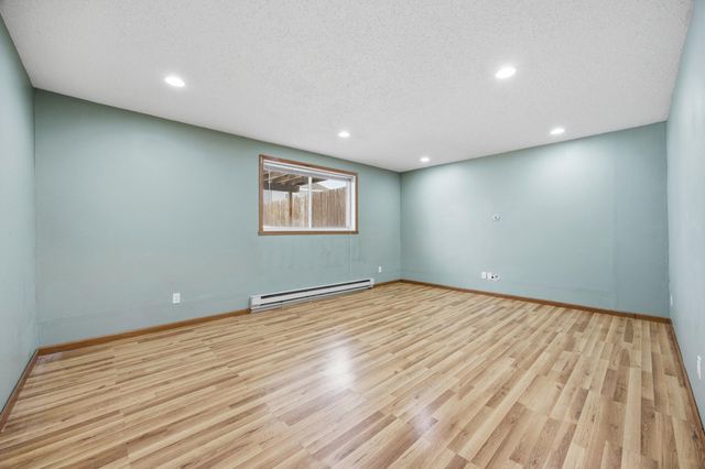 3133 32ND Avenue S, Moorhead, MN 56560