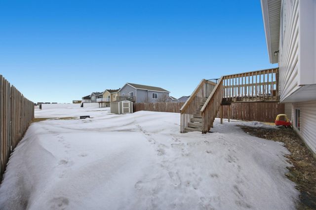 3133 32ND Avenue S, Moorhead, MN 56560