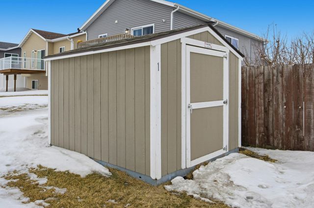 3133 32ND Avenue S, Moorhead, MN 56560