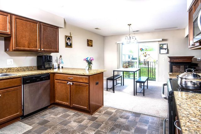 14225 Shadywood Drive, Sterling Heights, MI 48312