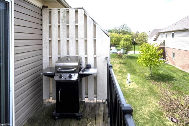 14225 Shadywood Drive, Sterling Heights, MI 48312