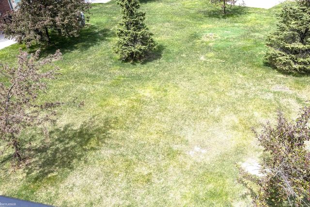 14225 Shadywood Drive, Sterling Heights, MI 48312