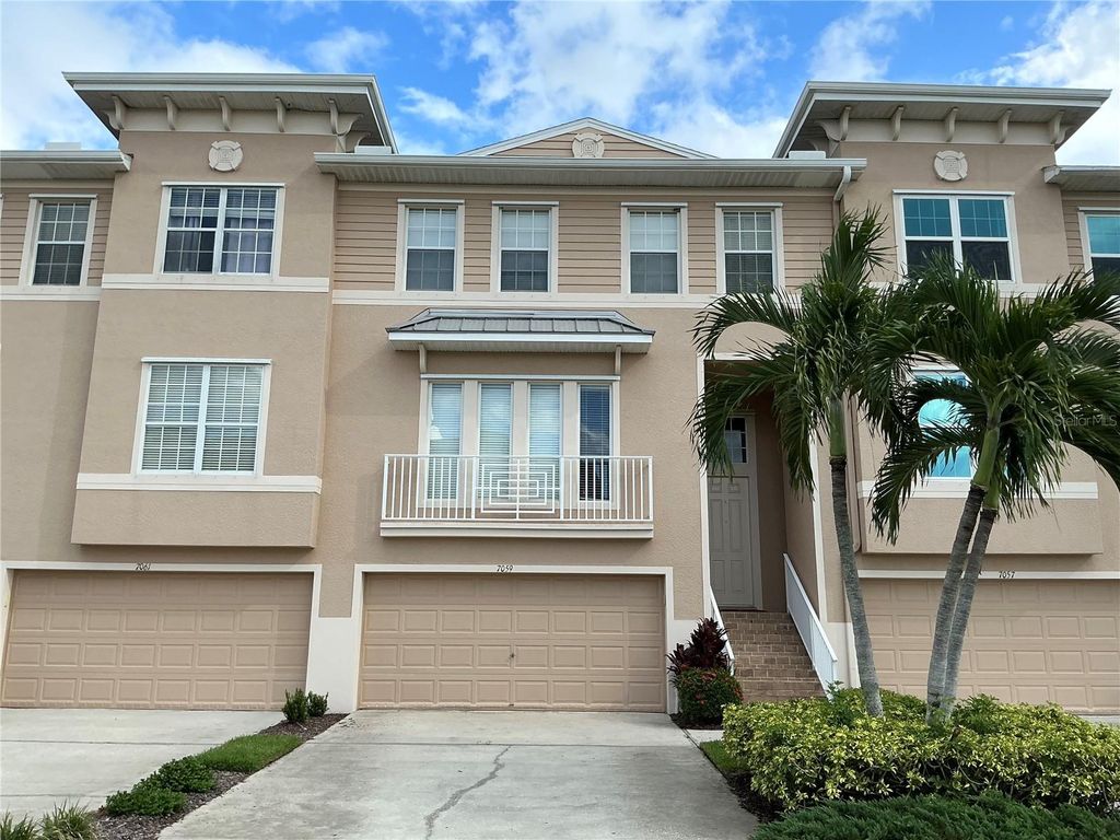 7059 ISLAMORADA CIRCLE, Seminole, FL 33777