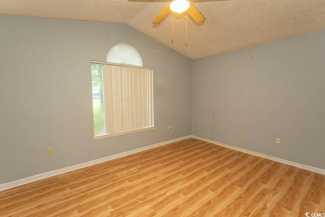 318 Muirfield Rd., Myrtle Beach, SC 29588