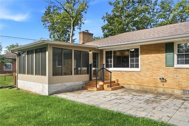 2548 Ehrhart Drive, Springfield, OH 45502