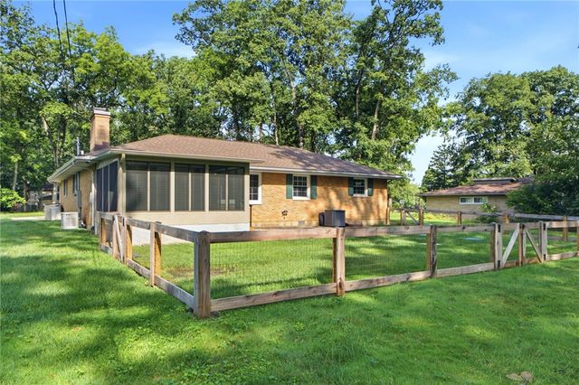 2548 Ehrhart Drive, Springfield, OH 45502